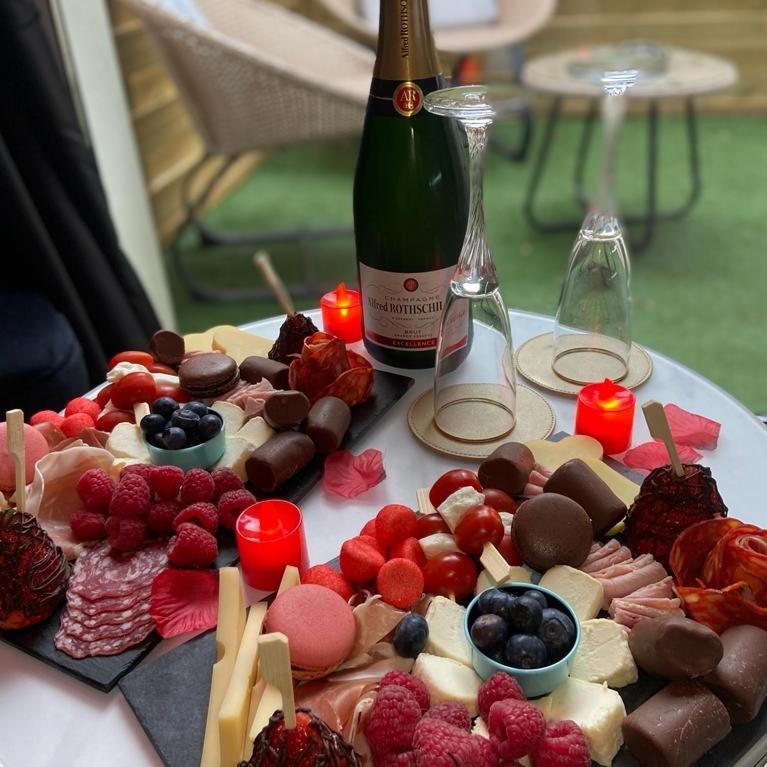 Loveroomxspa Bourg-Saint-Christophe エクステリア 写真
