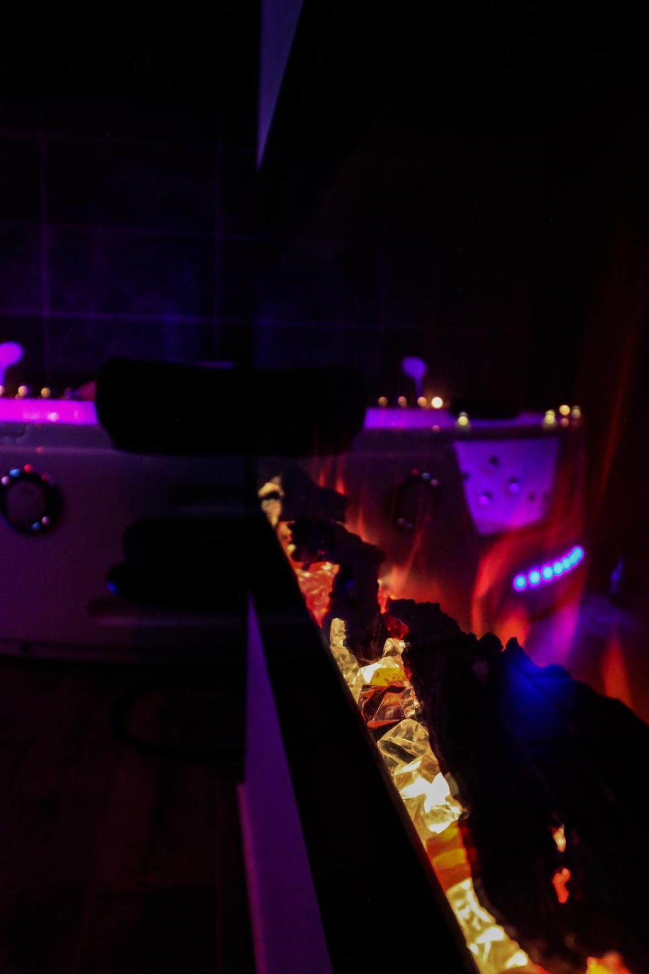 Loveroomxspa Bourg-Saint-Christophe エクステリア 写真