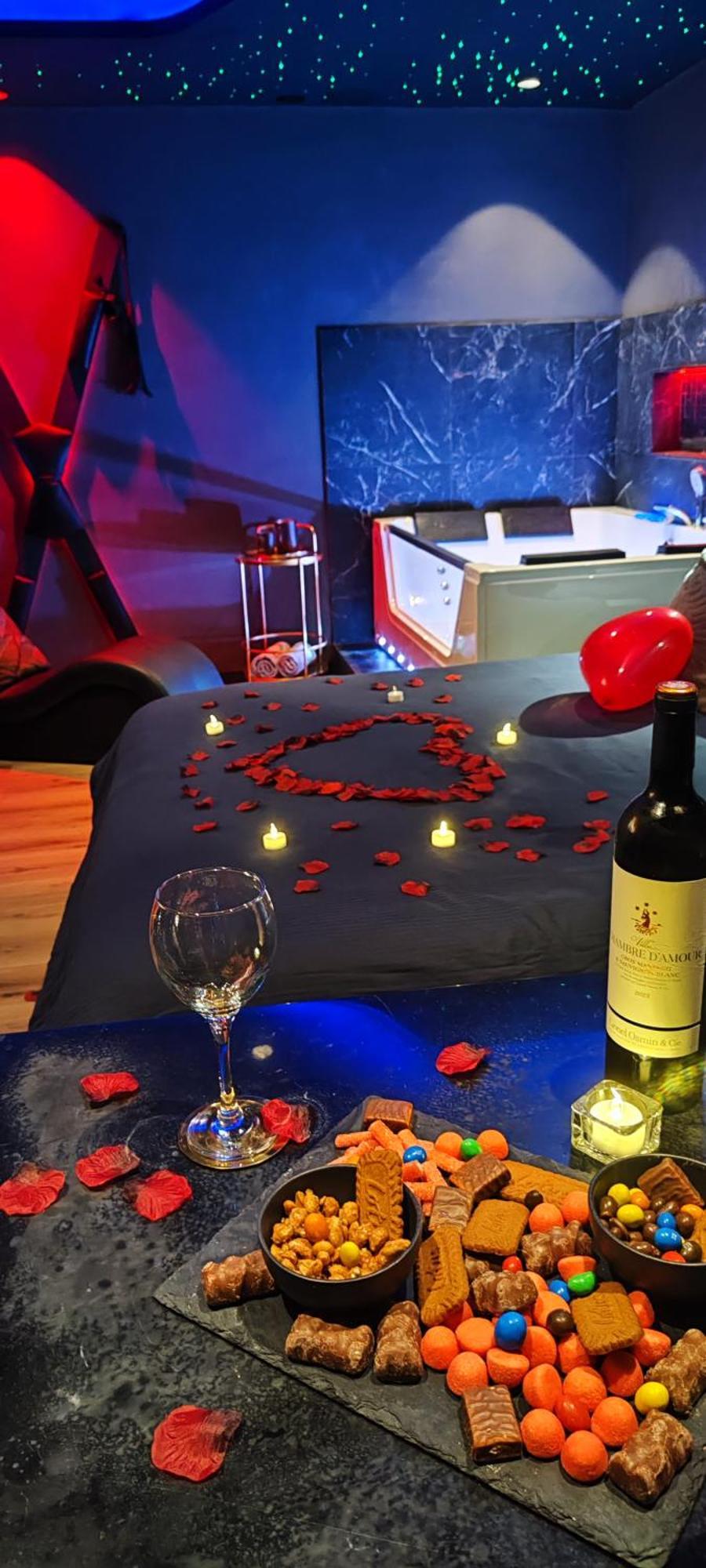 Loveroomxspa Bourg-Saint-Christophe エクステリア 写真