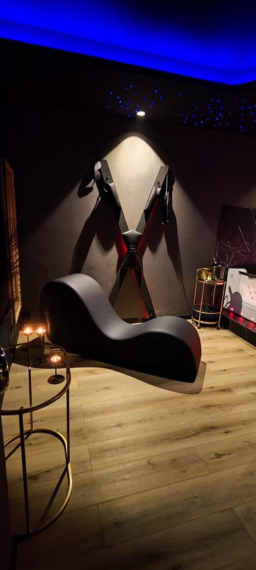 Loveroomxspa Bourg-Saint-Christophe エクステリア 写真
